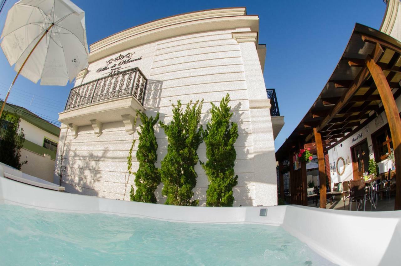 Villa Di Manu Pousada ペーニャ エクステリア 写真